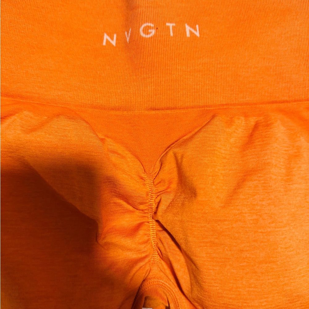NVGTN contour 2.0 in orange sold out online